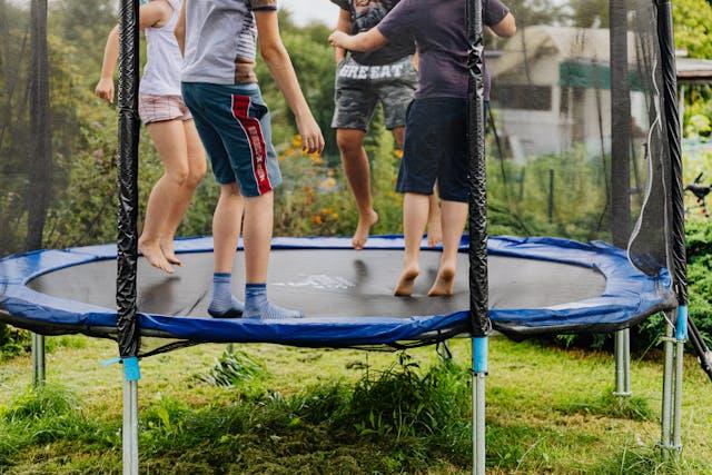 Trampoline Safety Tips Header - People Jumping